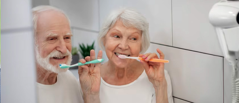 En pacientes con Alzheimer, la salud bucal debe estar entre sus prioridades
